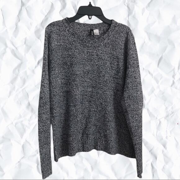 H&M Black White Long Sleeve Sweater size medium - Picture 3 of 5